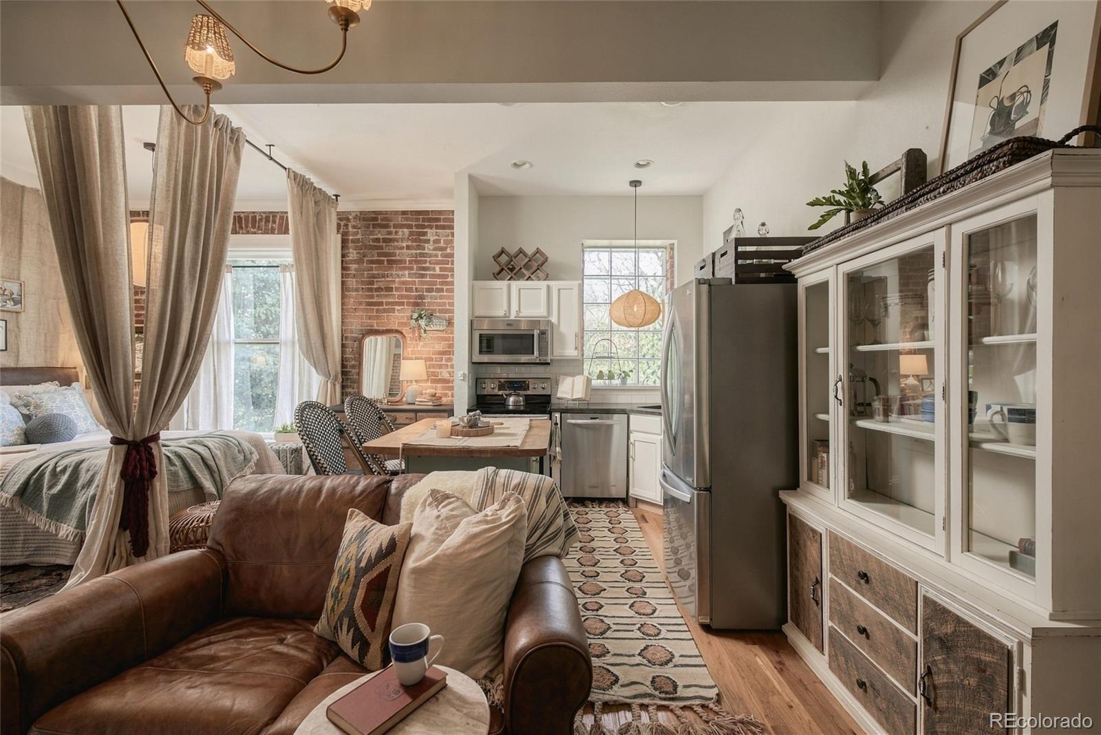 MLS Image #6 for 1368 n downing street,denver, Colorado