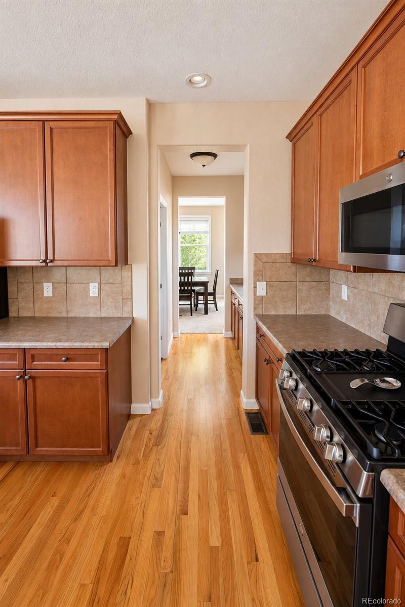 MLS Image #10 for 1341 s duquesne circle,aurora, Colorado