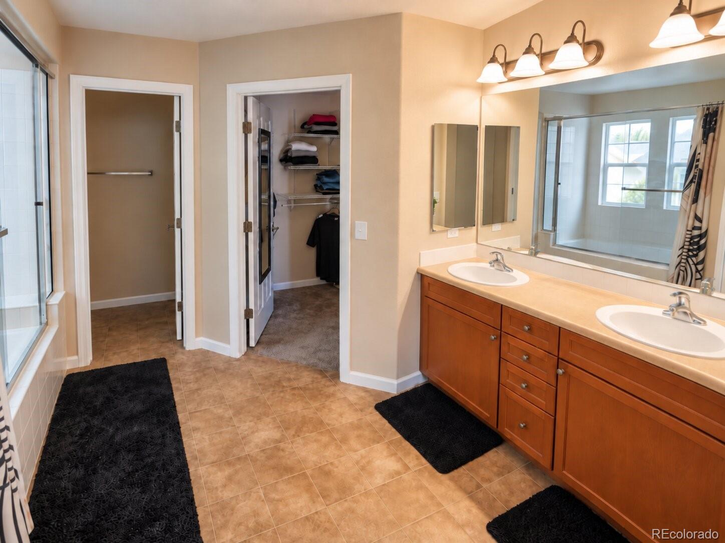 MLS Image #26 for 1341 s duquesne circle,aurora, Colorado