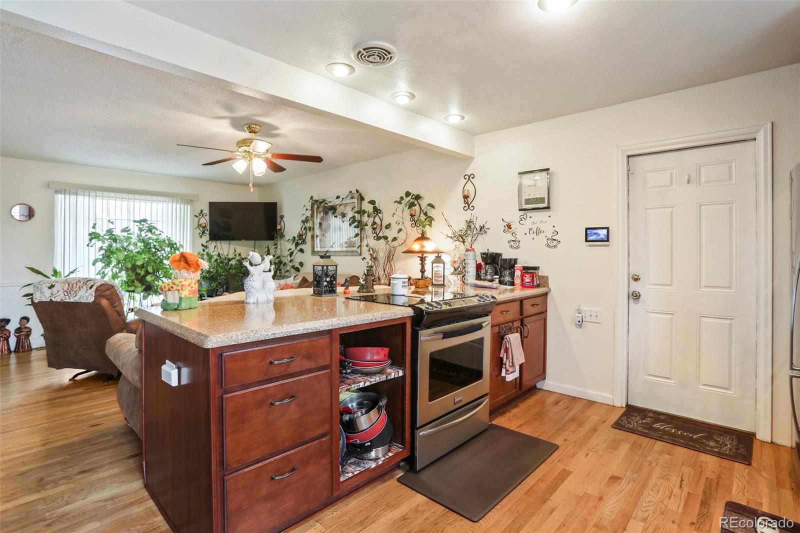 MLS Image #7 for 16531 e iliff place,aurora, Colorado
