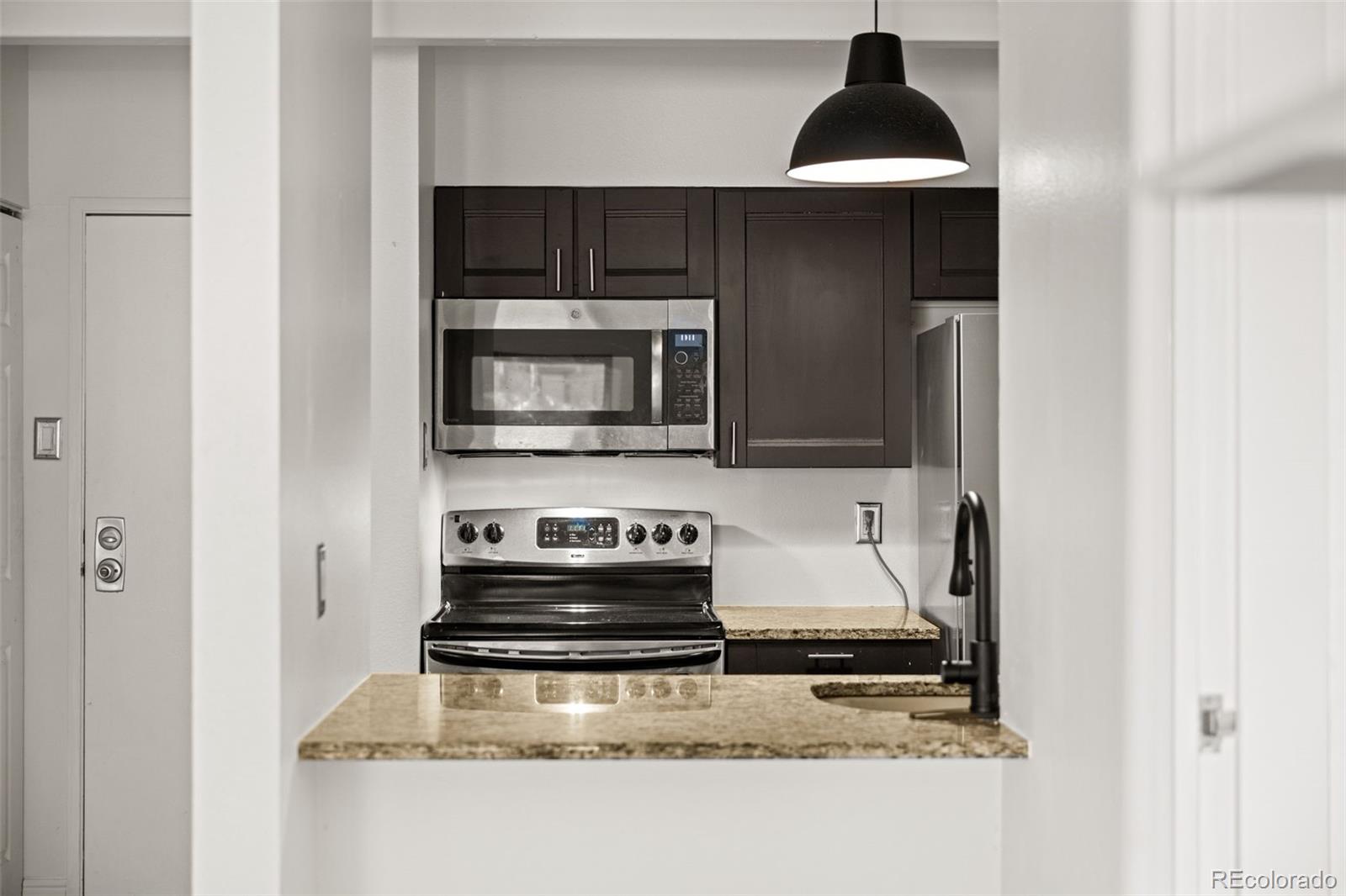 MLS Image #6 for 777  washington street,denver, Colorado