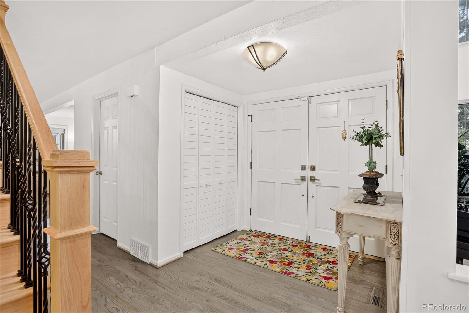 MLS Image #4 for 7908 s niagara way,centennial, Colorado