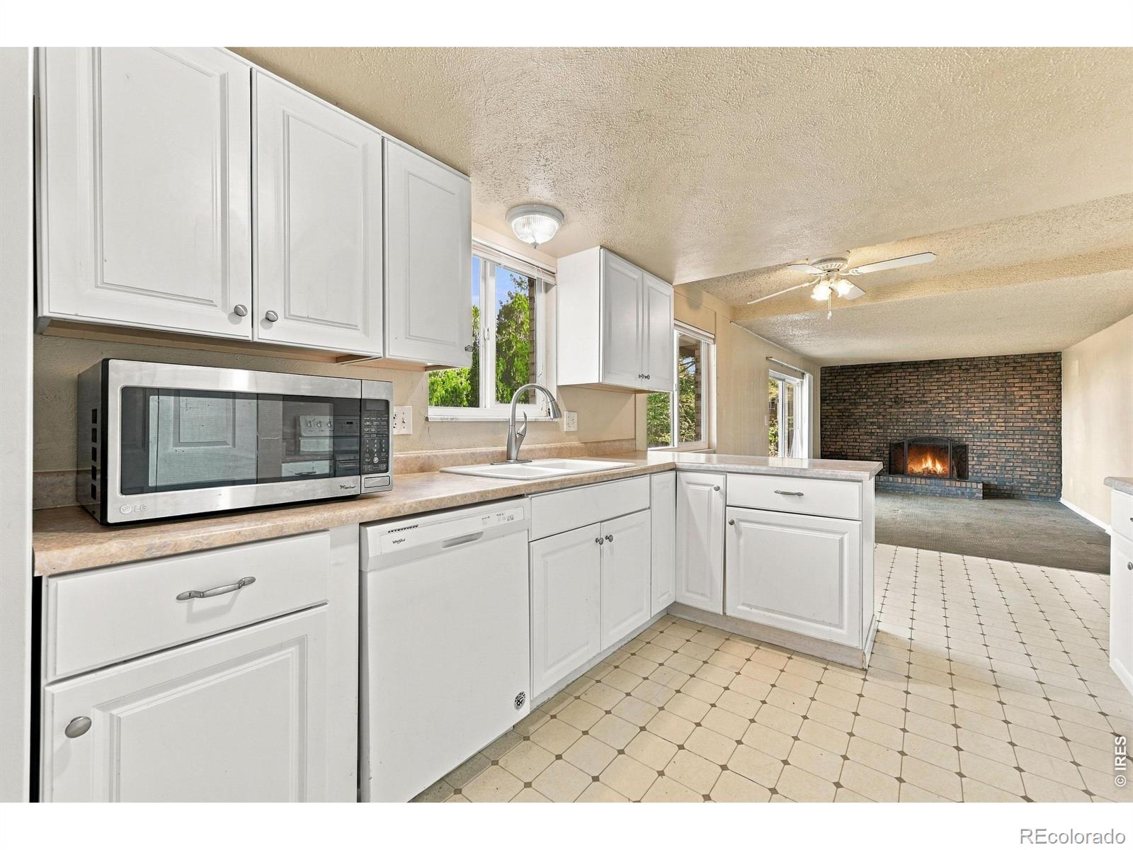 MLS Image #11 for 3725 w 95th place,westminster, Colorado