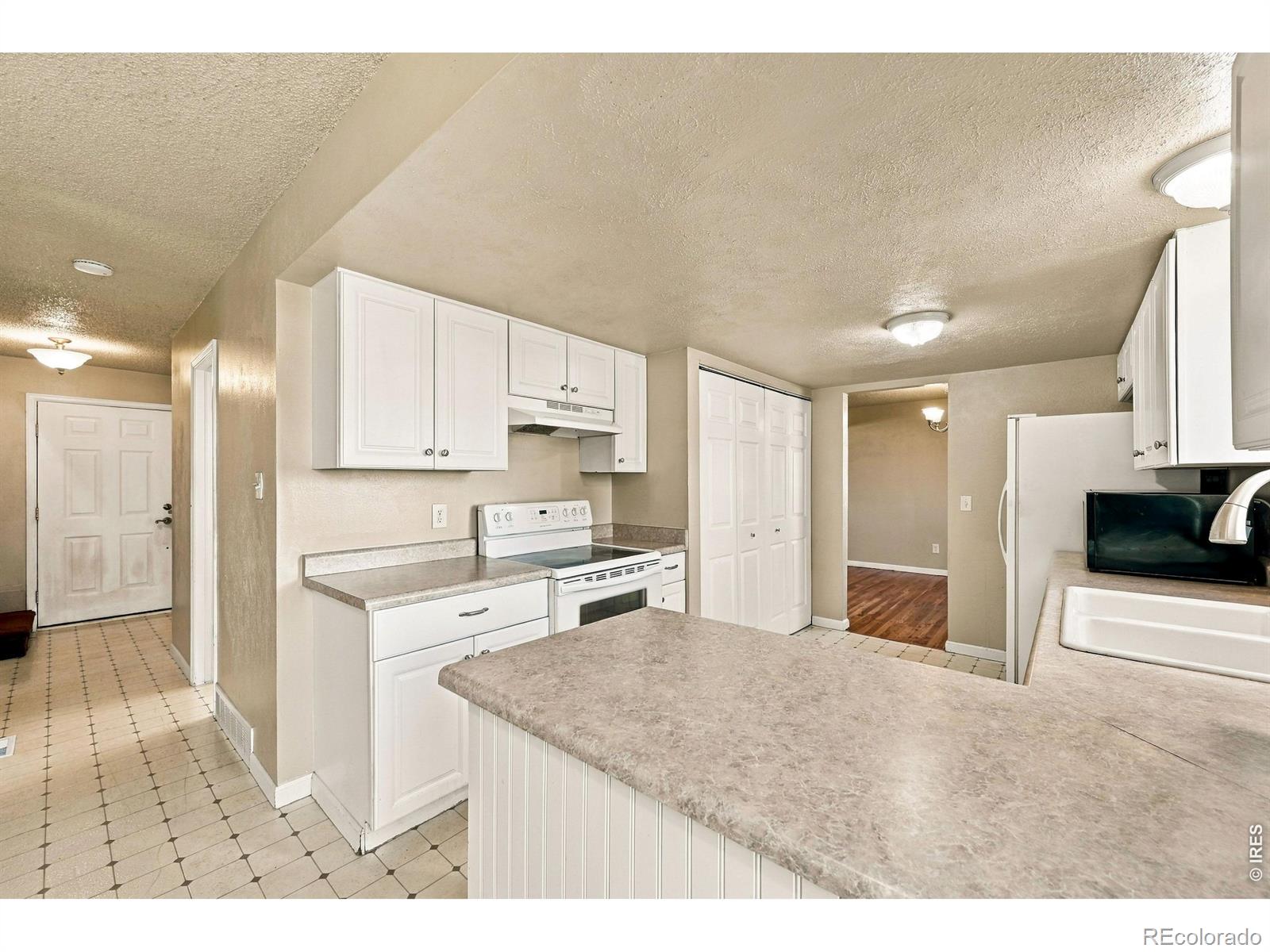MLS Image #14 for 3725 w 95th place,westminster, Colorado