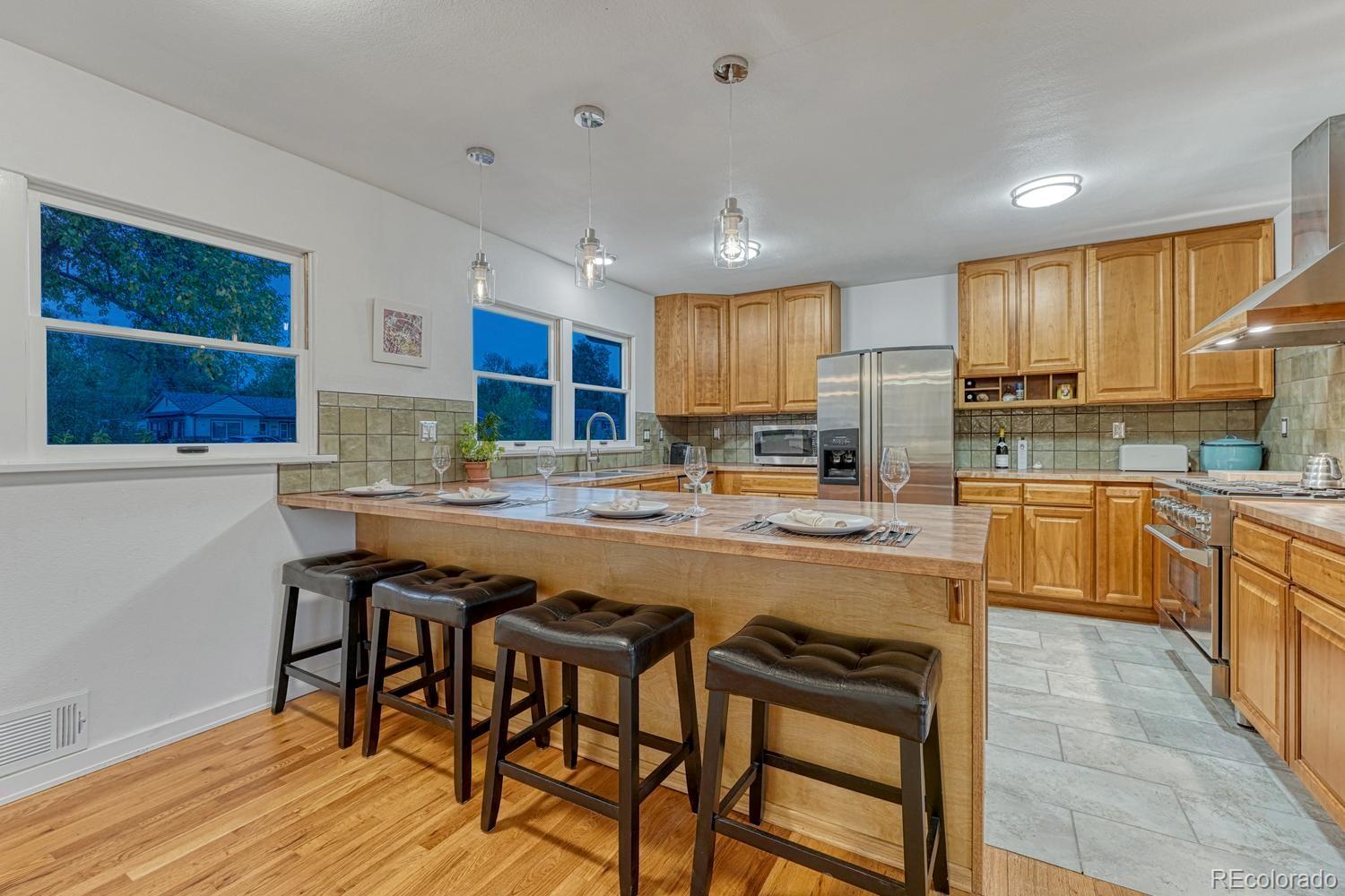 MLS Image #8 for 1221 e madison street,colorado springs, Colorado