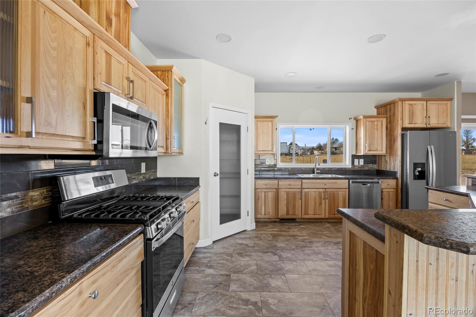 MLS Image #11 for 842  spotted owl way,calhan, Colorado