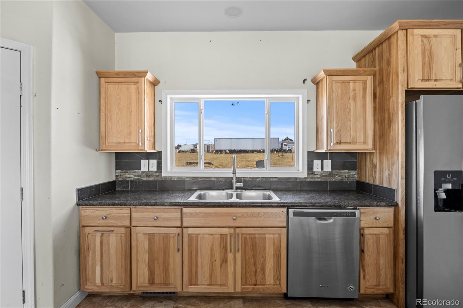 MLS Image #12 for 842  spotted owl way,calhan, Colorado