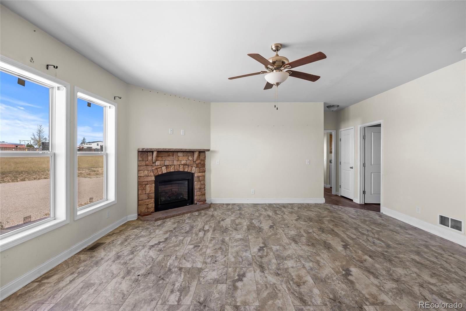 MLS Image #17 for 842  spotted owl way,calhan, Colorado