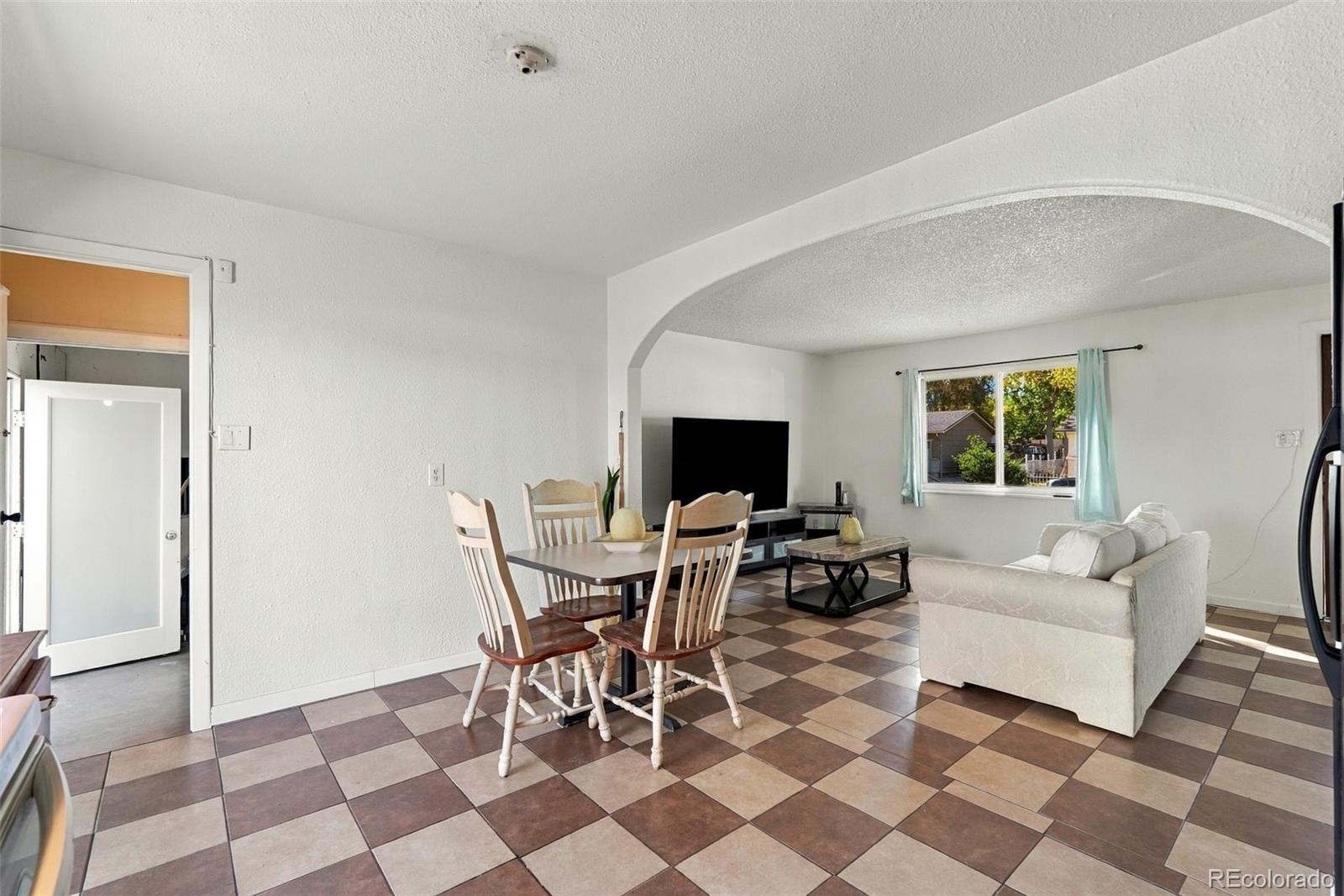 MLS Image #13 for 5566  anaheim way,denver, Colorado