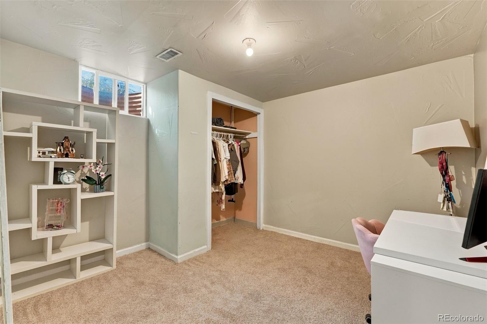 MLS Image #17 for 5566  anaheim way,denver, Colorado