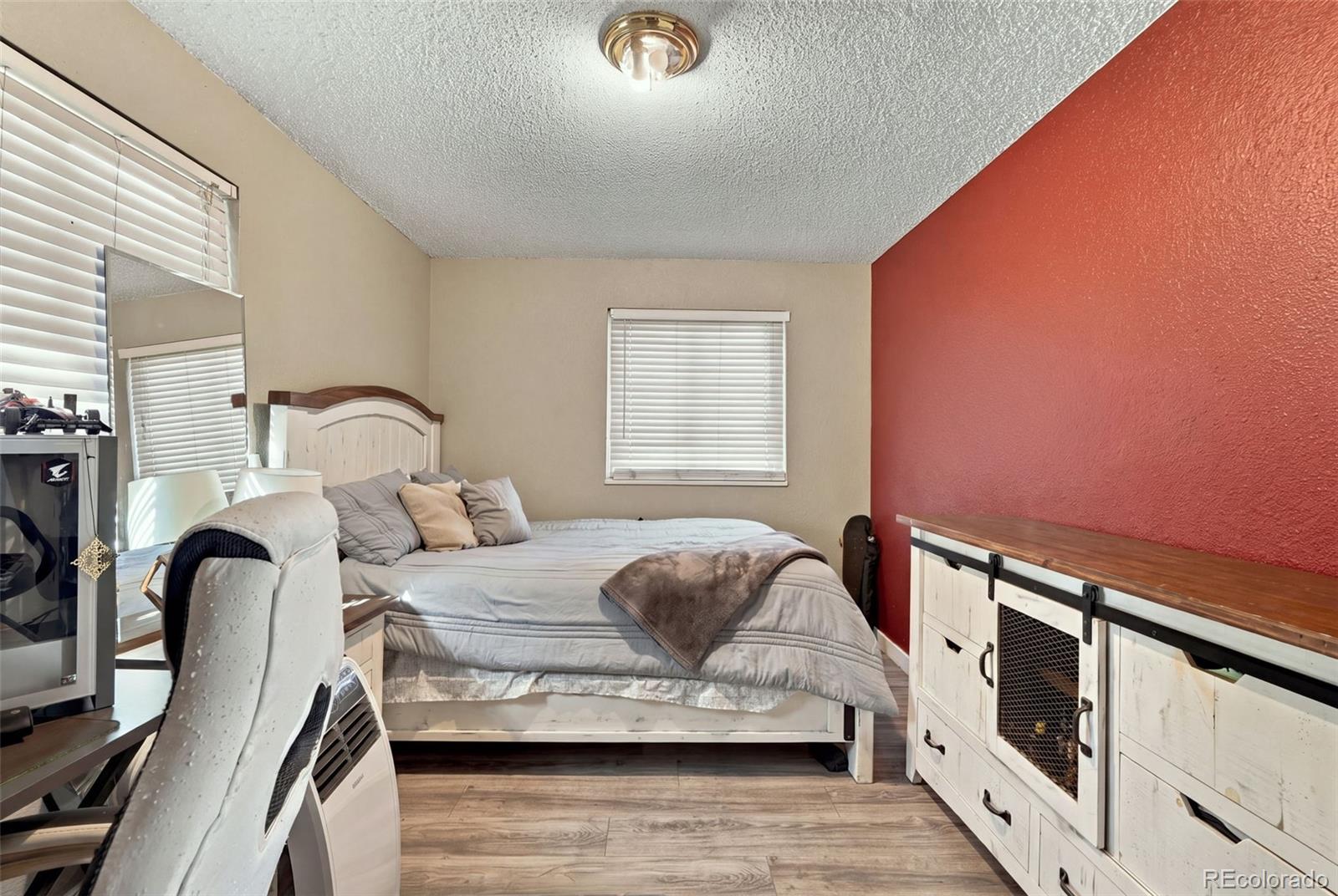 MLS Image #8 for 5566  anaheim way,denver, Colorado