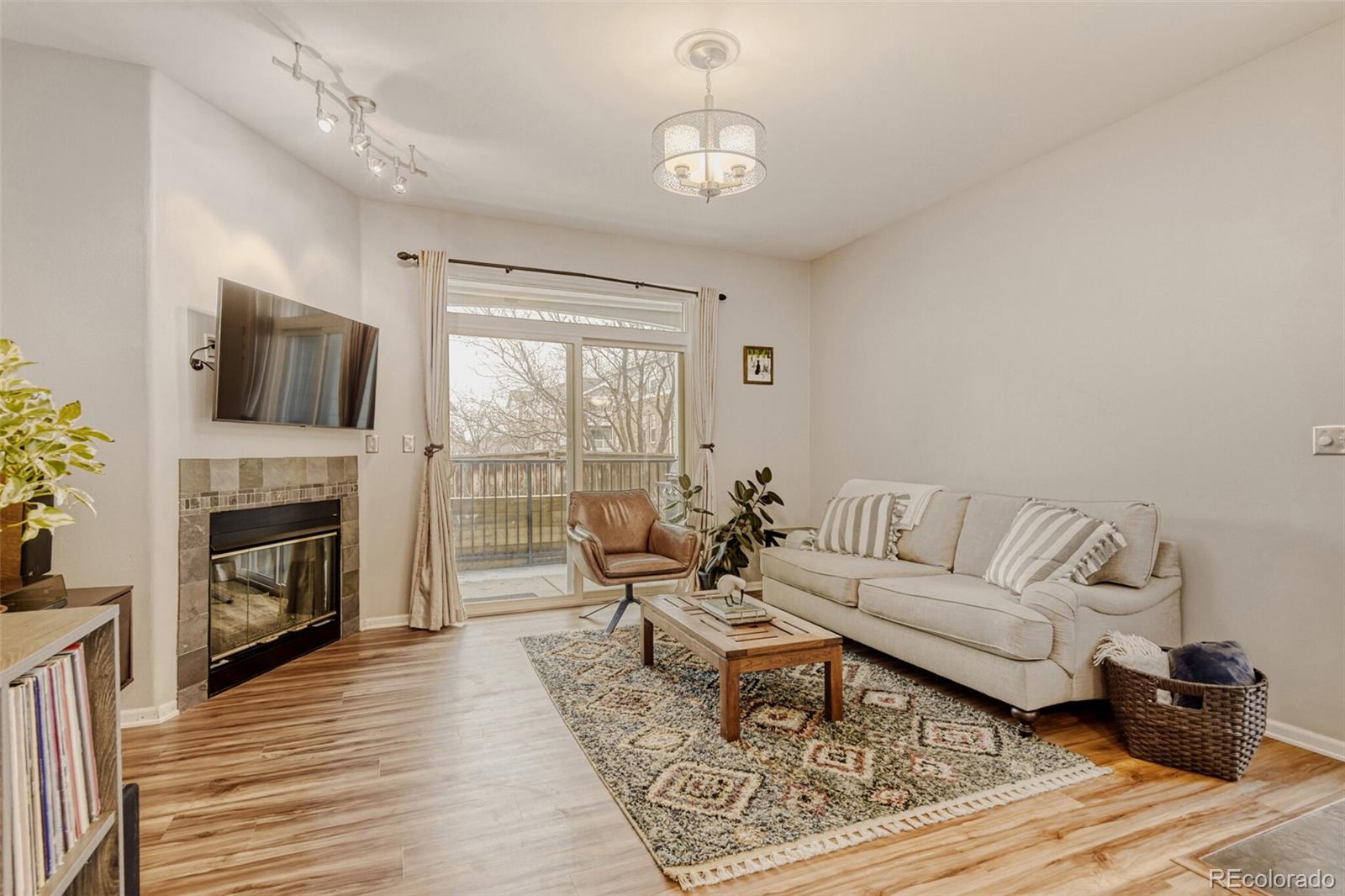 MLS Image #13 for 8500 e jefferson avenue 10g,denver, Colorado