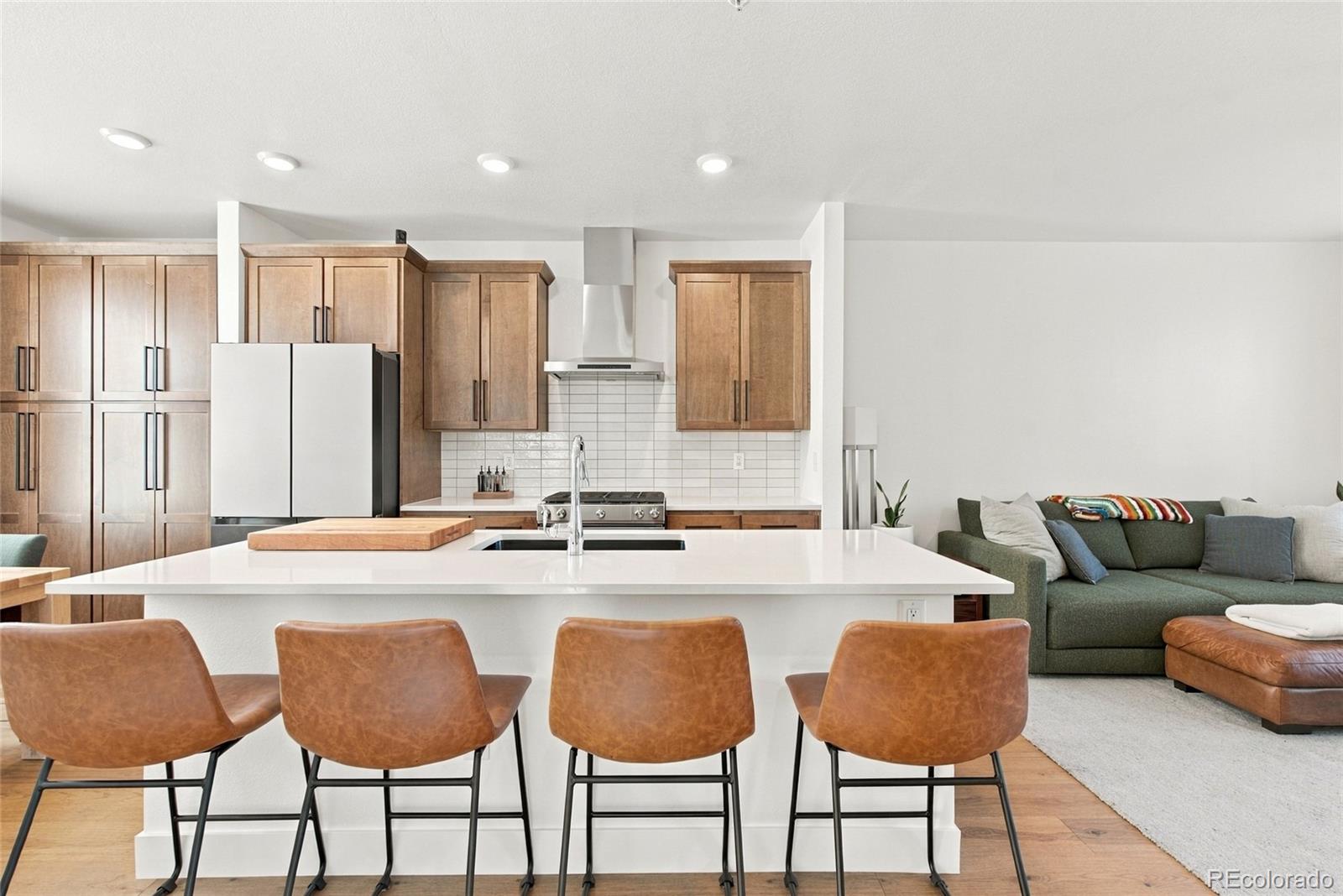 MLS Image #13 for 6920  eliot street,denver, Colorado