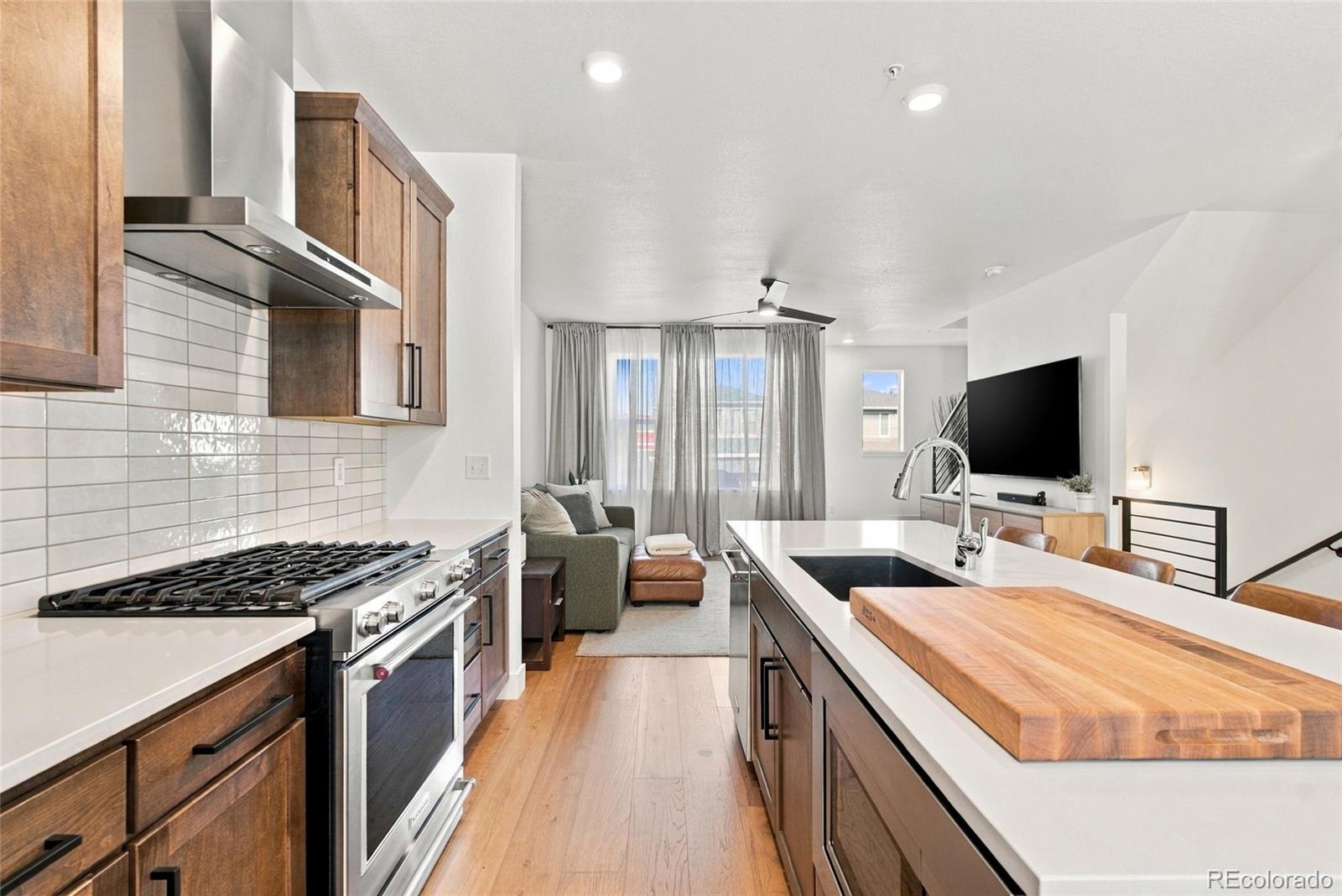 MLS Image #9 for 6920  eliot street,denver, Colorado