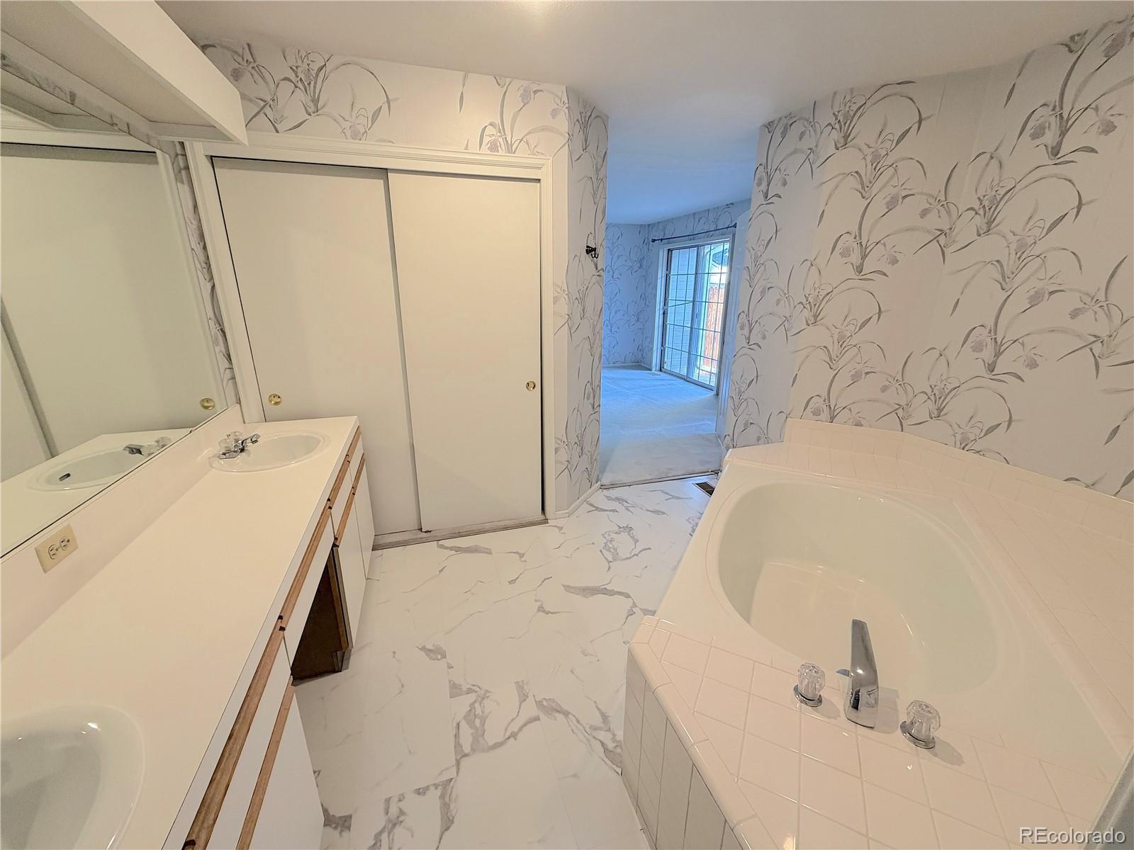 MLS Image #18 for 5267 s cody street,littleton, Colorado