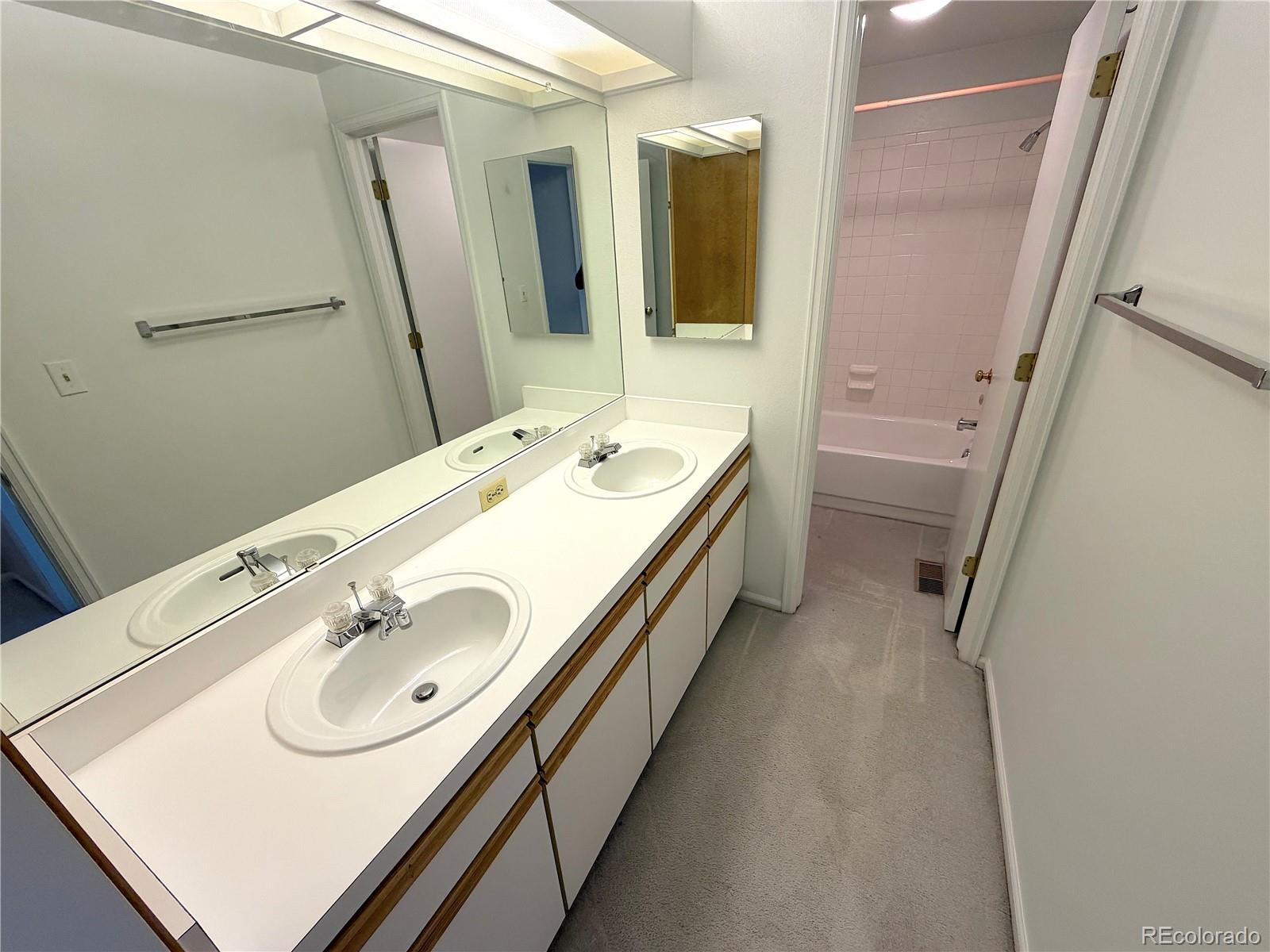 MLS Image #23 for 5267 s cody street,littleton, Colorado