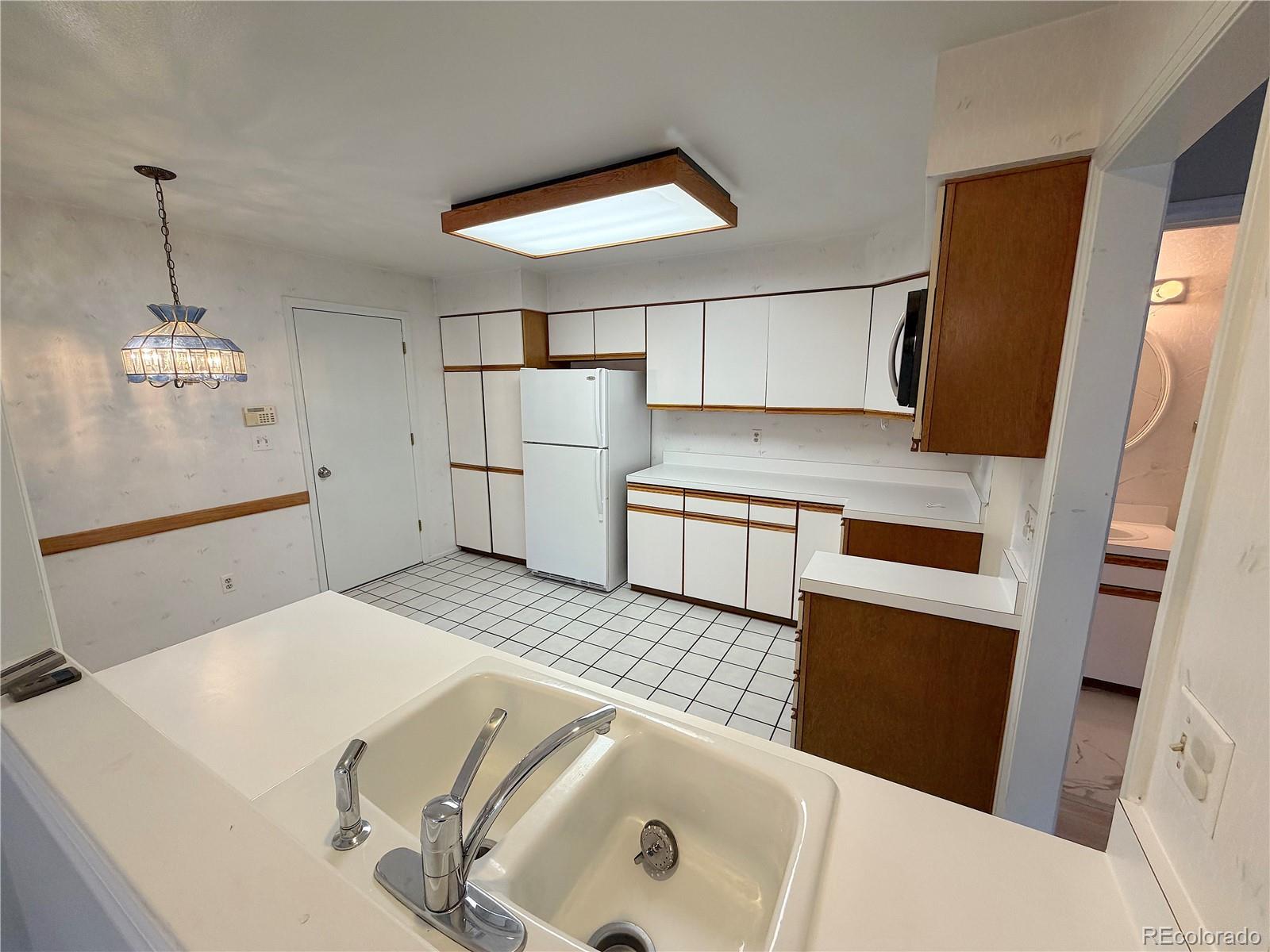 MLS Image #8 for 5267 s cody street,littleton, Colorado