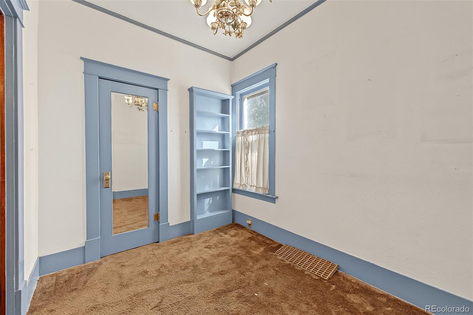 MLS Image #15 for 116 e columbia street,colorado springs, Colorado