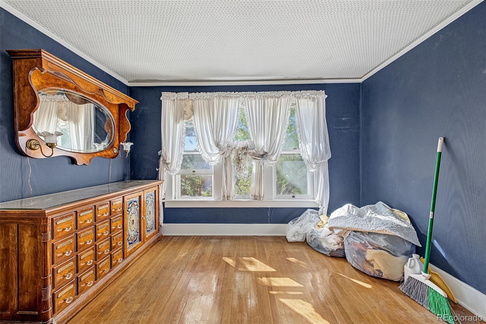 MLS Image #16 for 116 e columbia street,colorado springs, Colorado