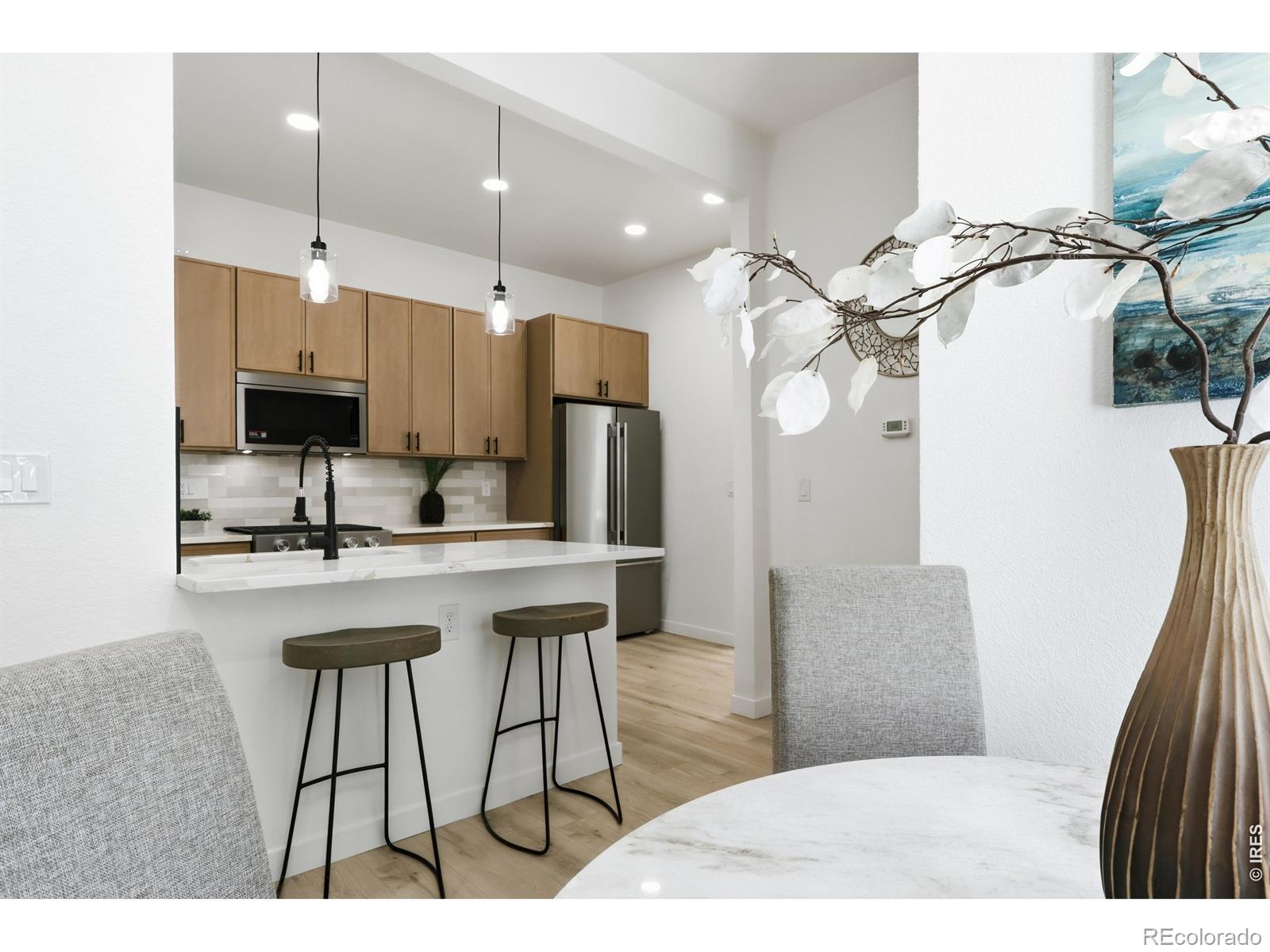 MLS Image #16 for 662 s logan street,denver, Colorado