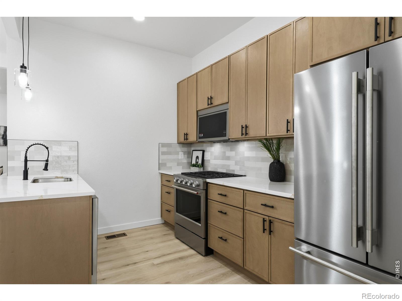 MLS Image #19 for 662 s logan street,denver, Colorado
