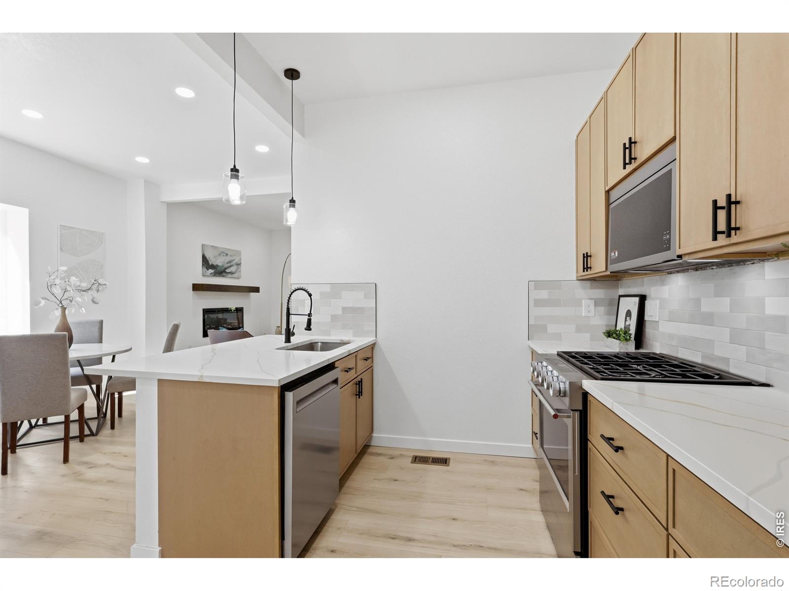 MLS Image #20 for 662 s logan street,denver, Colorado