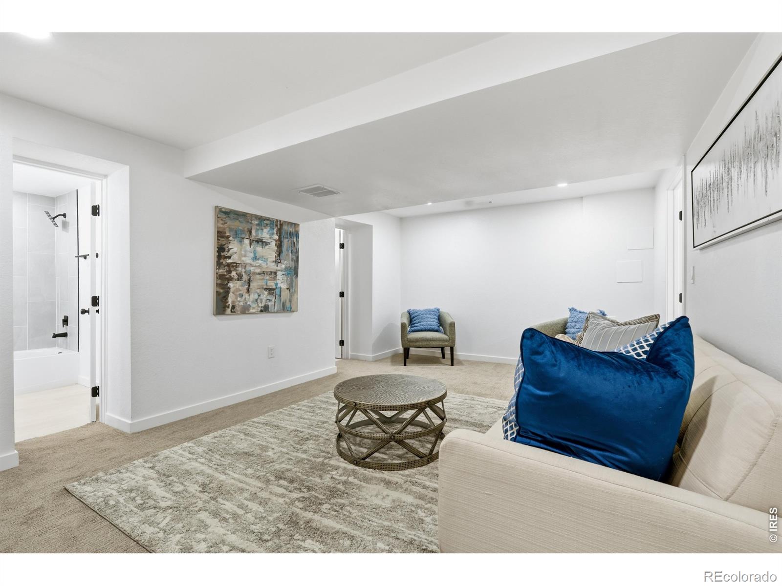 MLS Image #31 for 662 s logan street,denver, Colorado