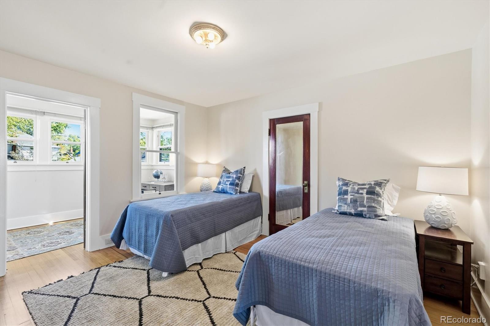 MLS Image #24 for 334 s clarkson street,denver, Colorado