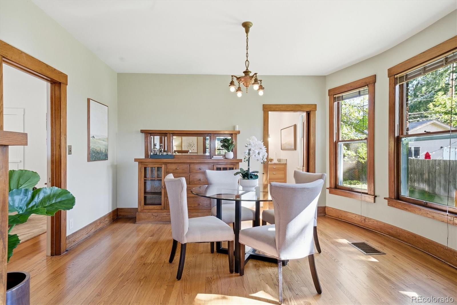 MLS Image #8 for 334 s clarkson street,denver, Colorado
