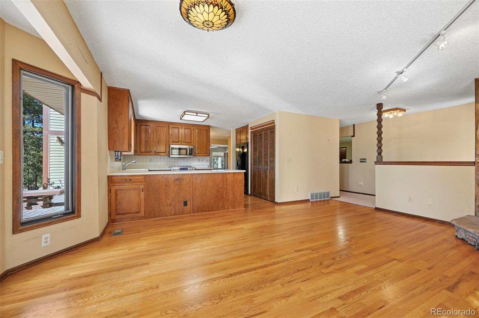 MLS Image #6 for 8220  bar x terrace,colorado springs, Colorado