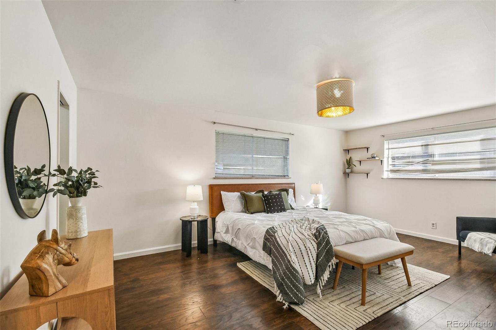 MLS Image #17 for 2201 s holly street,denver, Colorado