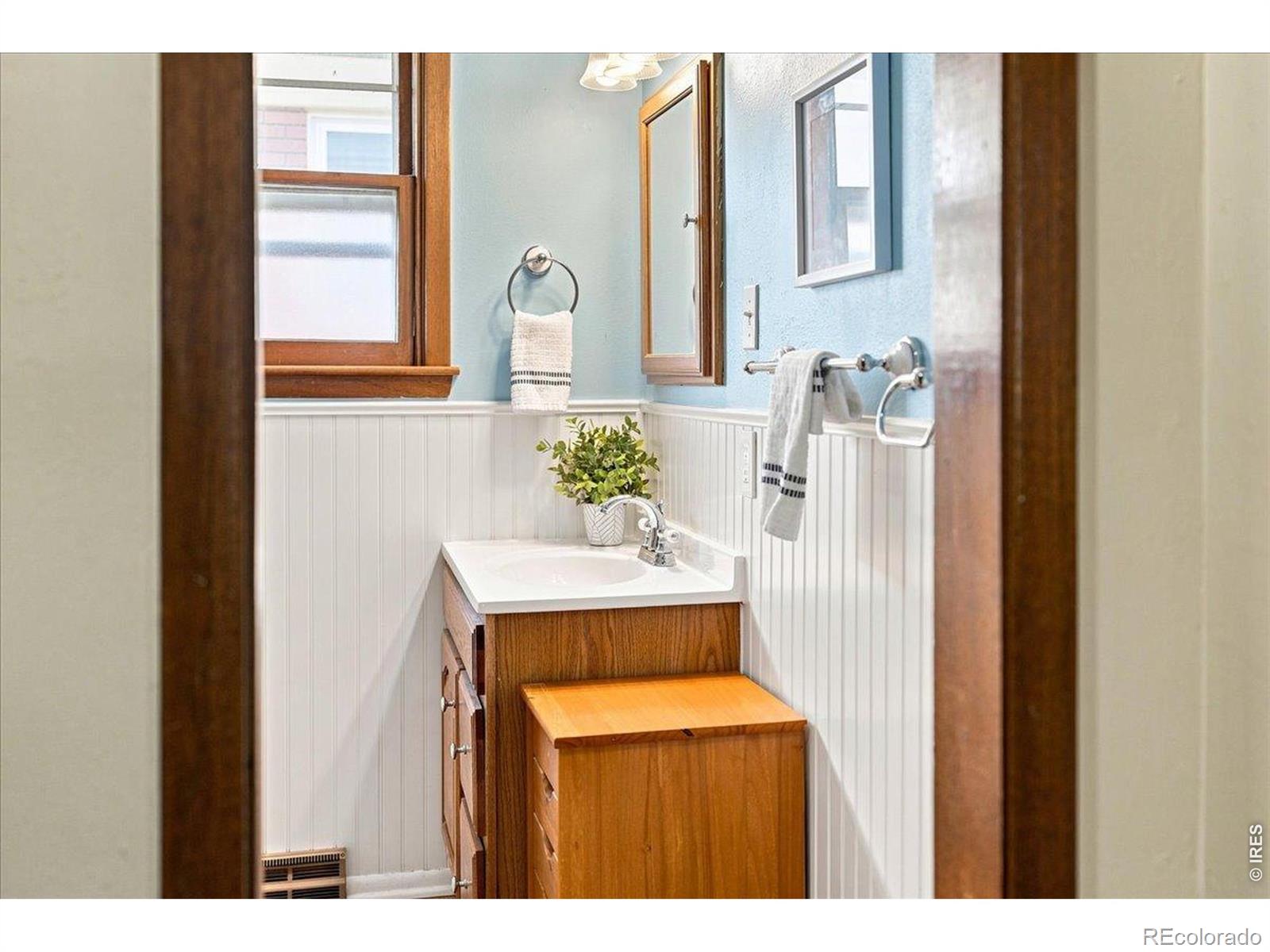 MLS Image #35 for 1226  linden street,longmont, Colorado