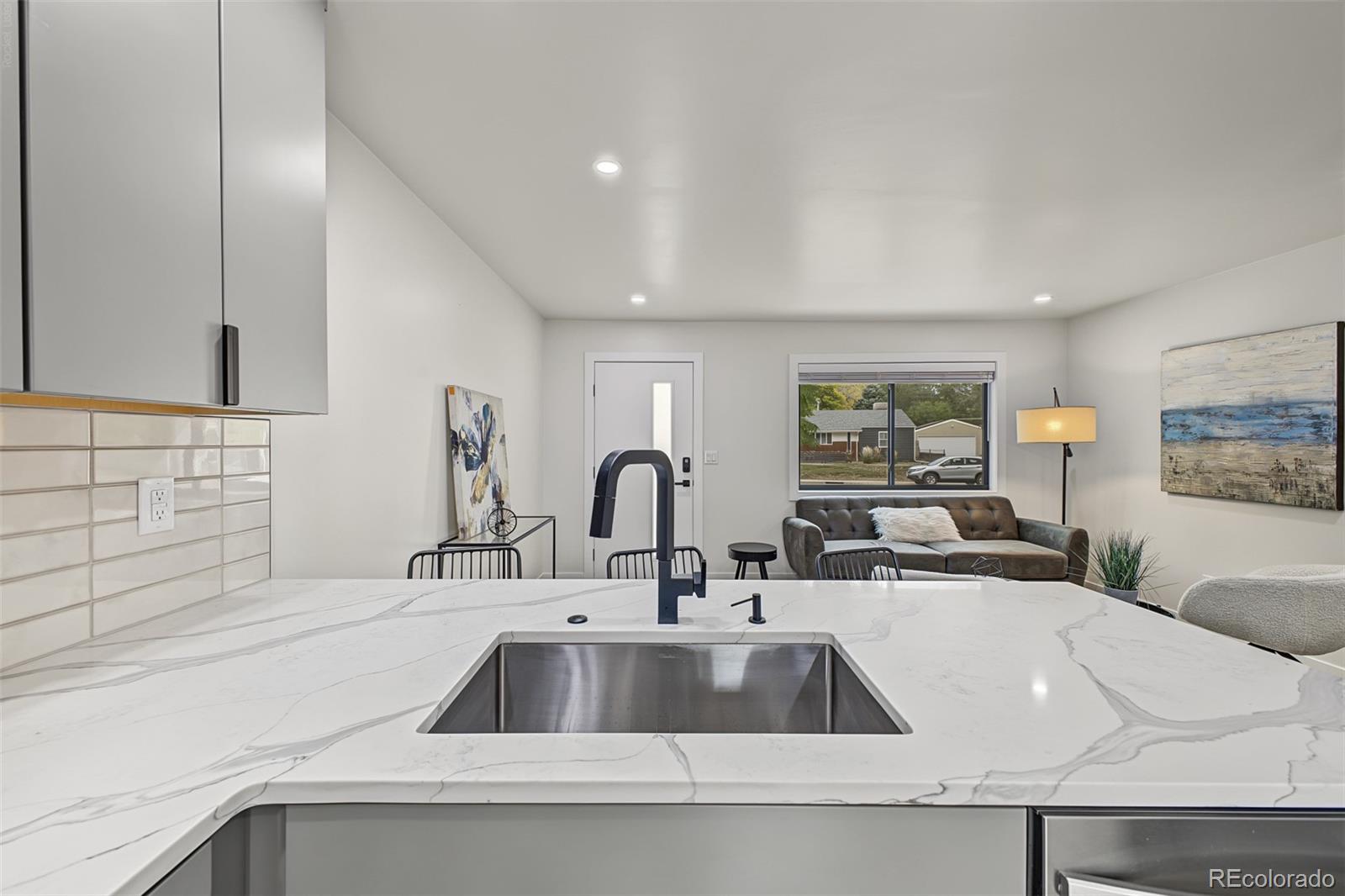 MLS Image #13 for 1360 s forest way,denver, Colorado