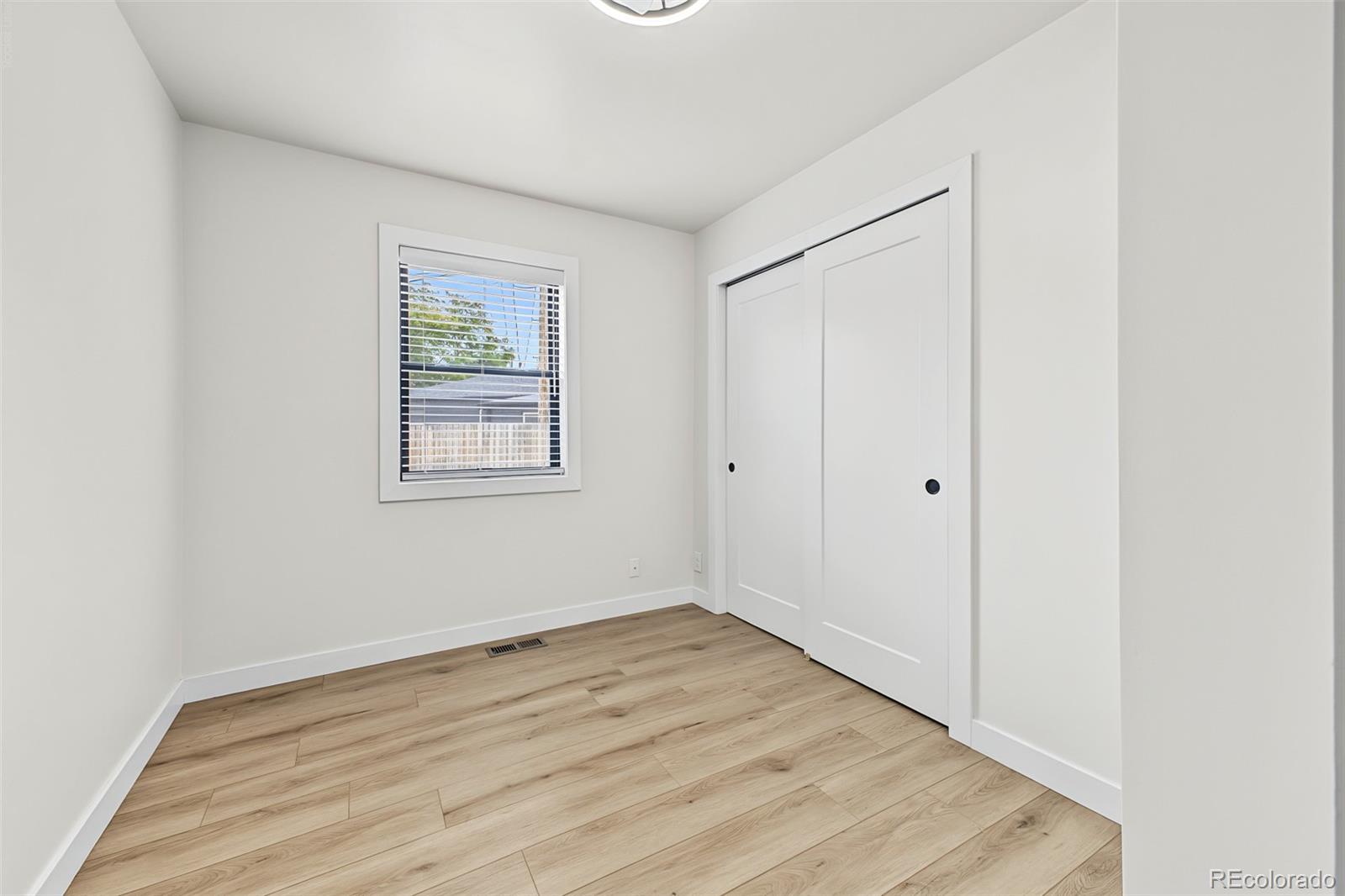 MLS Image #18 for 1360 s forest way,denver, Colorado