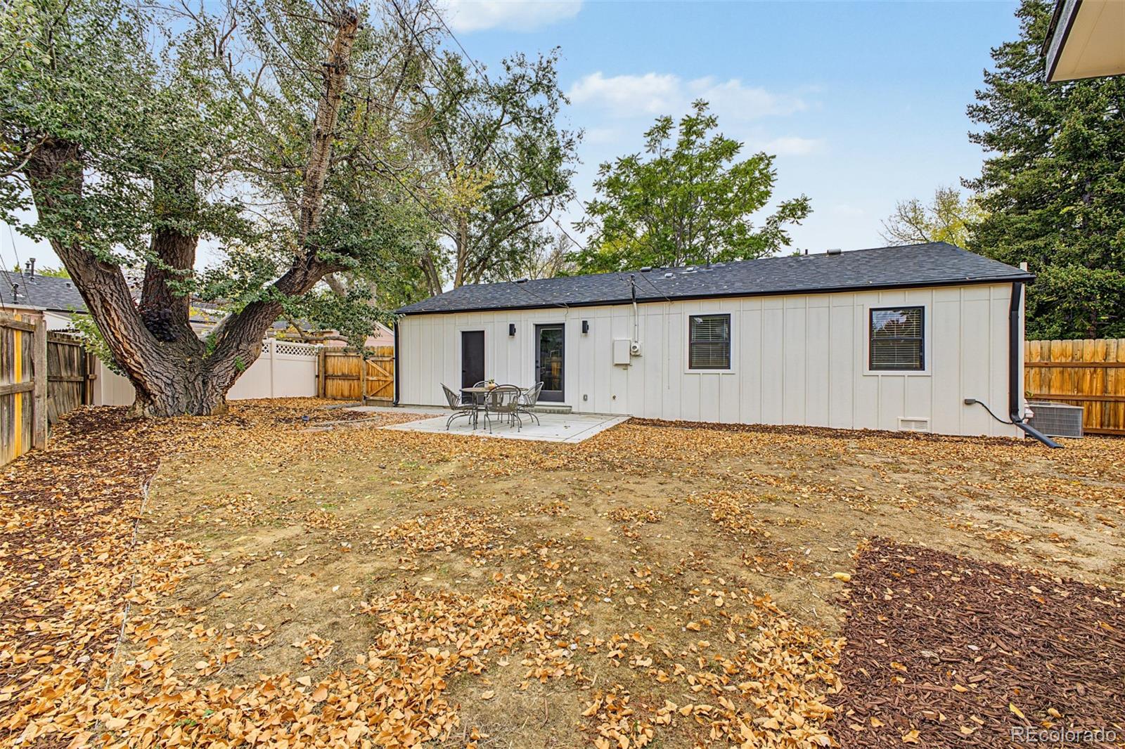 MLS Image #27 for 1360 s forest way,denver, Colorado