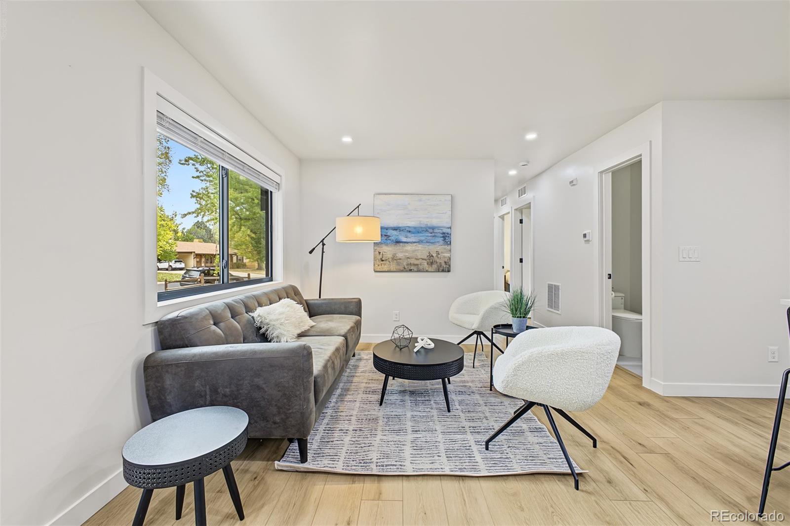MLS Image #4 for 1360 s forest way,denver, Colorado