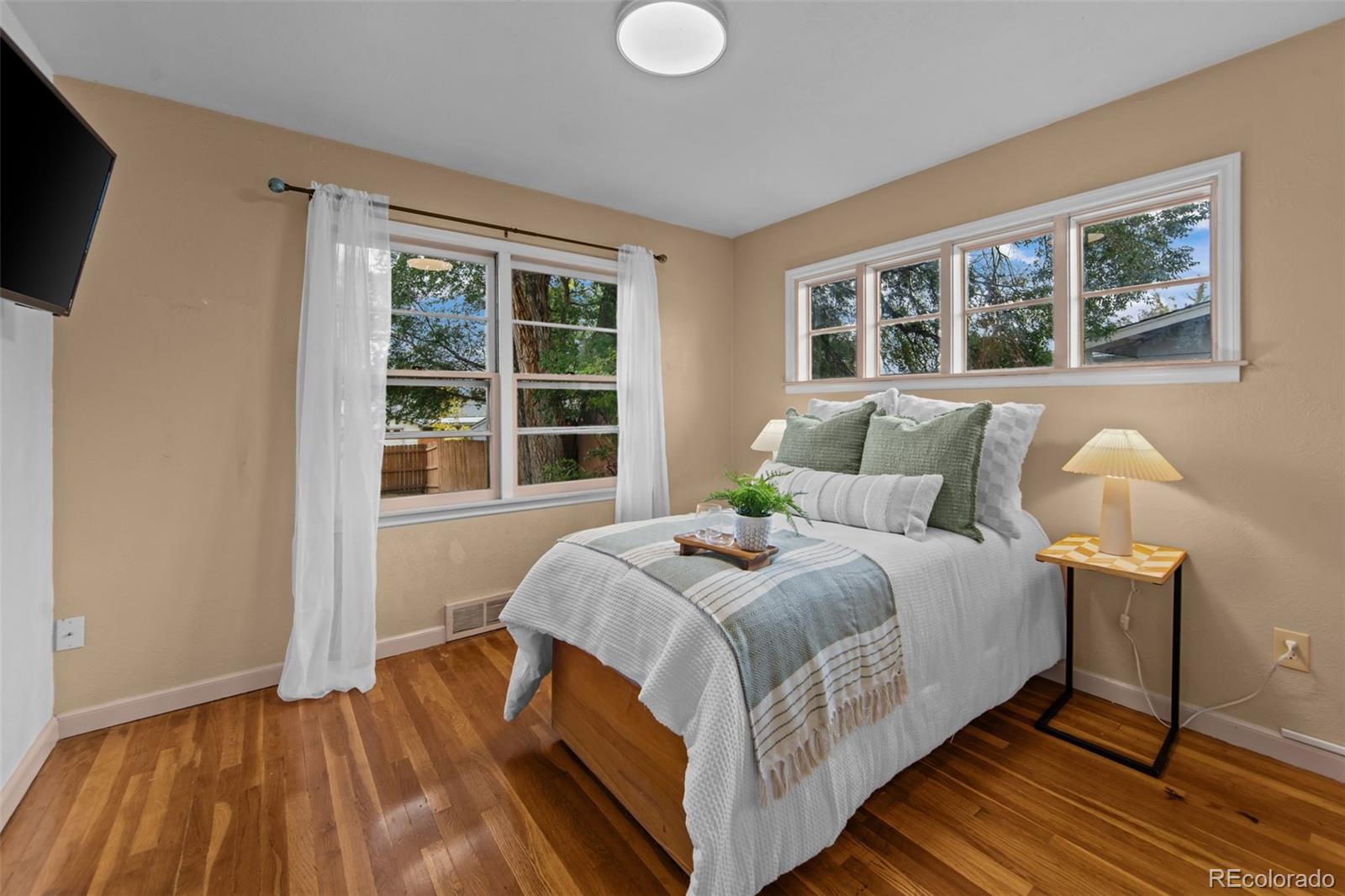 MLS Image #13 for 1746  palmer park boulevard,colorado springs, Colorado