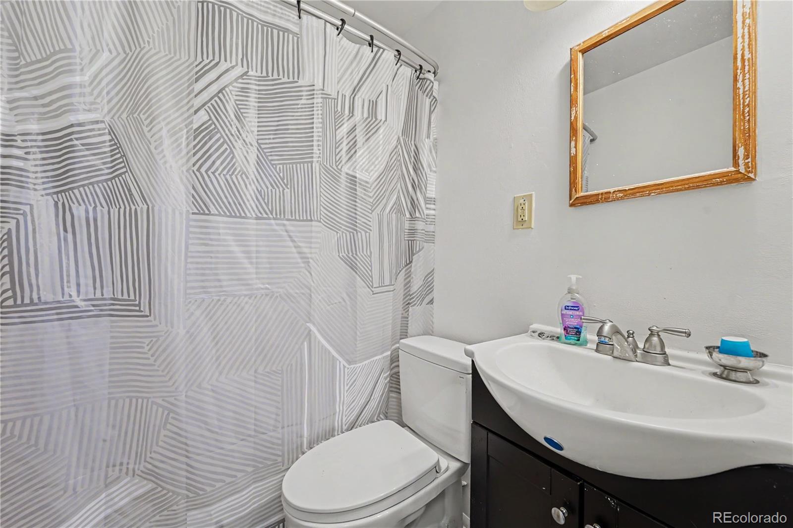 MLS Image #4 for 8318  oakwood street,westminster, Colorado