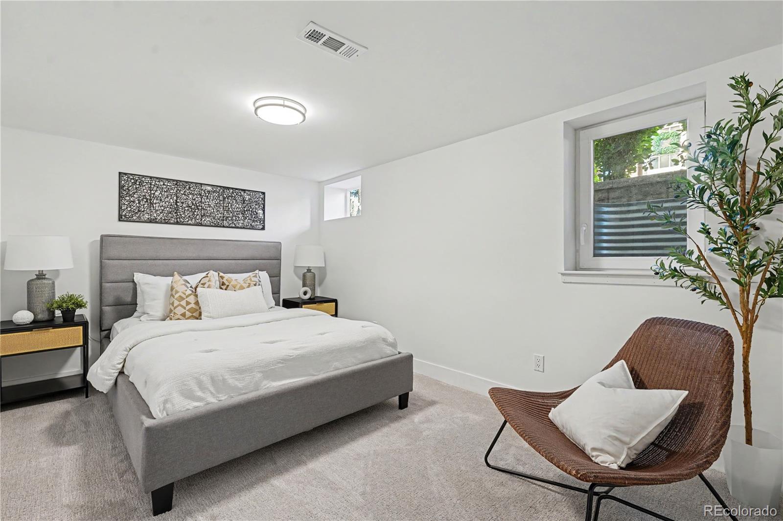 MLS Image #17 for 1274  birch street,denver, Colorado