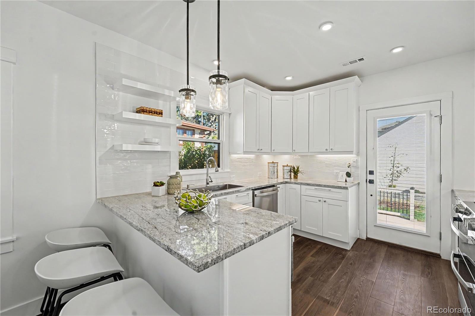 MLS Image #9 for 1274  birch street,denver, Colorado