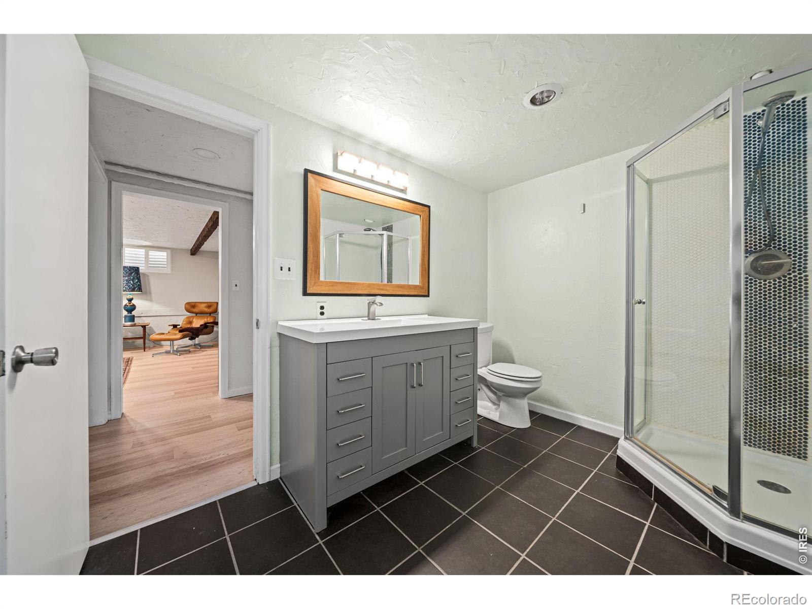 MLS Image #38 for 1916  navajo drive,fort collins, Colorado