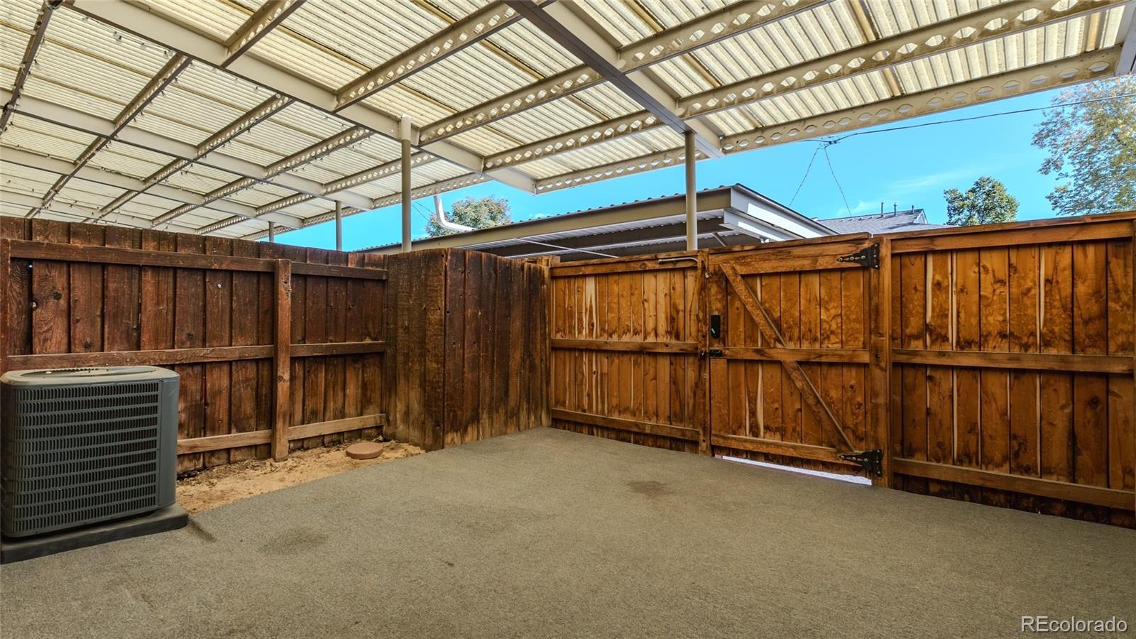 MLS Image #32 for 4086 s yosemite street,denver, Colorado