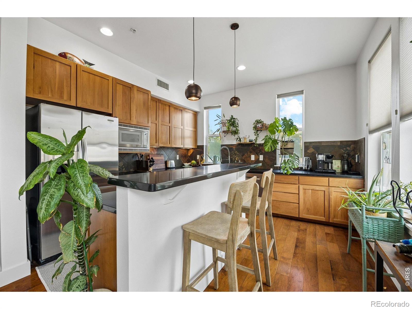 MLS Image #7 for 1738 n franklin street 3d,denver, Colorado
