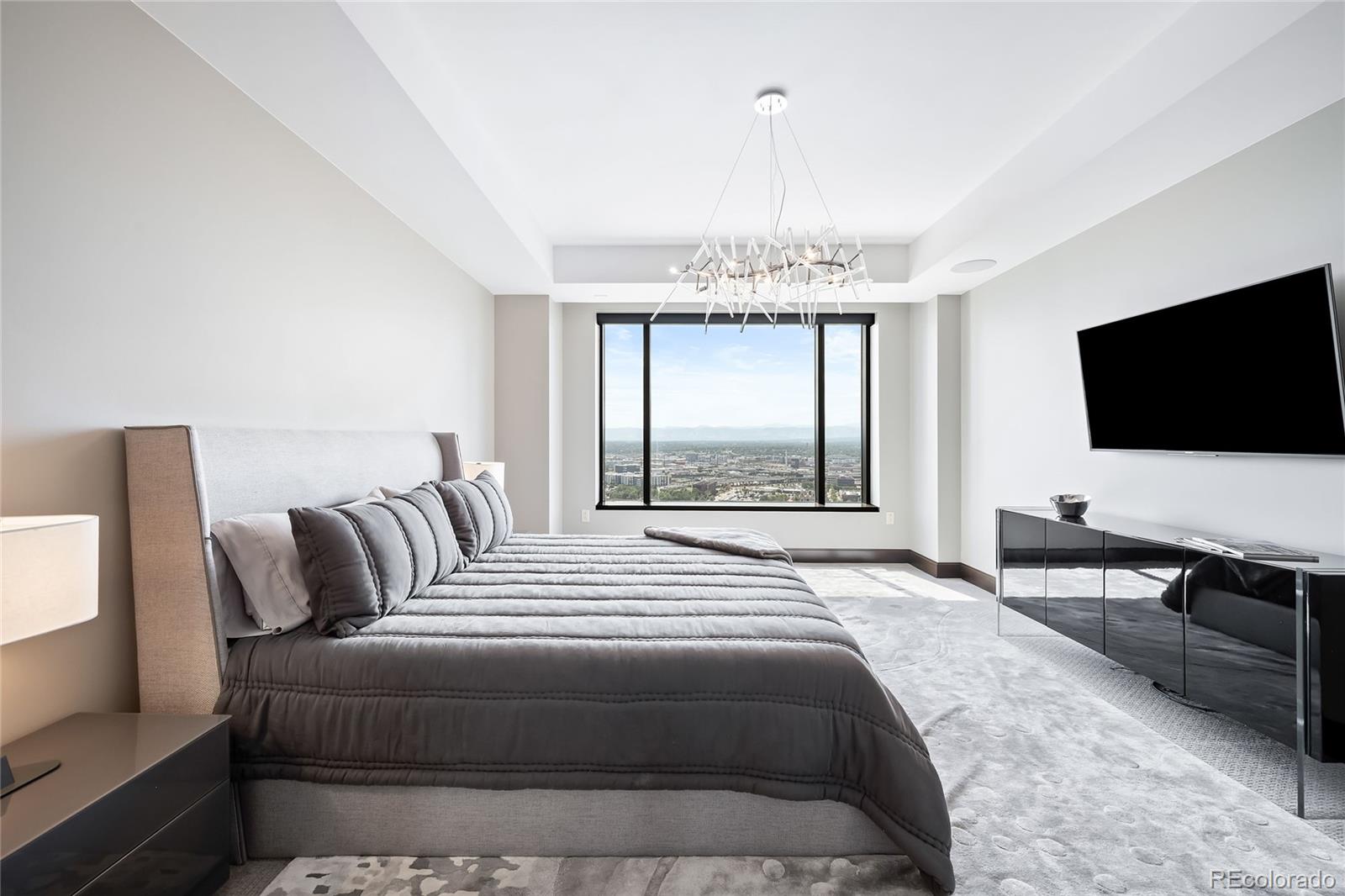 MLS Image #11 for 1133  14th street,denver, Colorado
