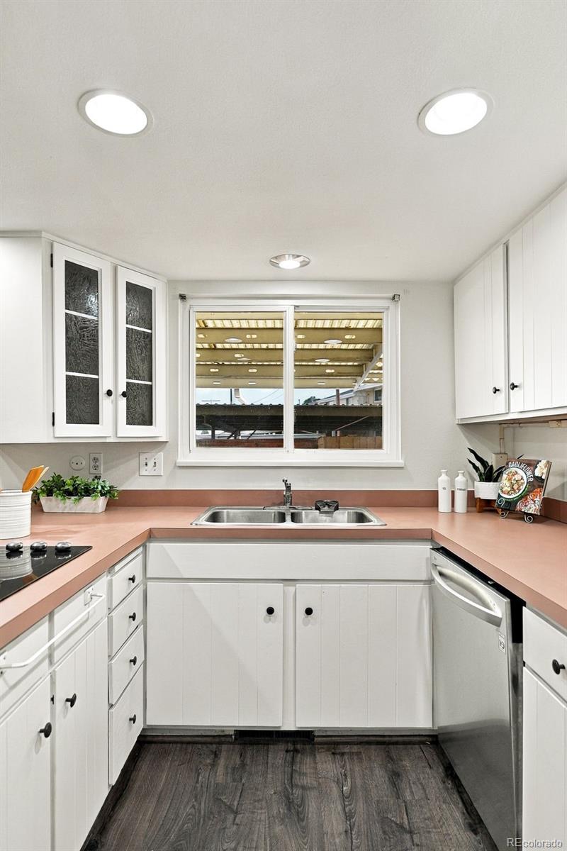 MLS Image #23 for 9090 e nassau avenue,denver, Colorado