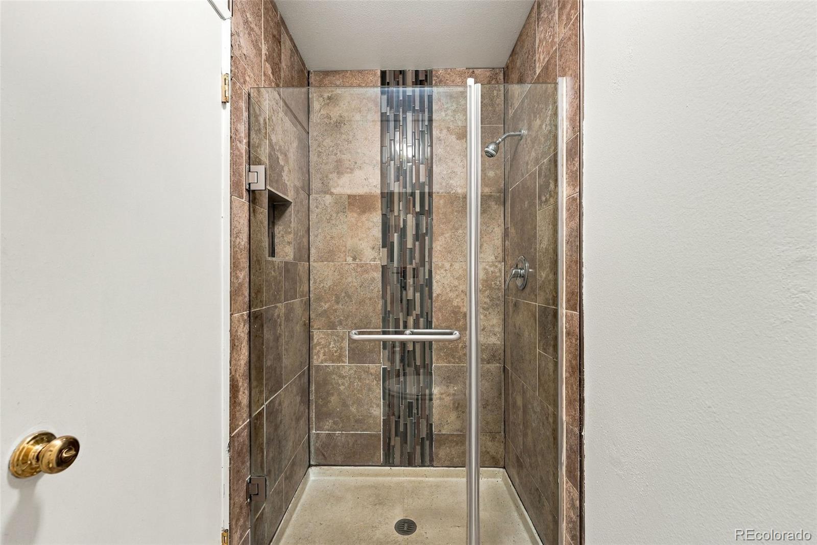 MLS Image #32 for 9090 e nassau avenue,denver, Colorado