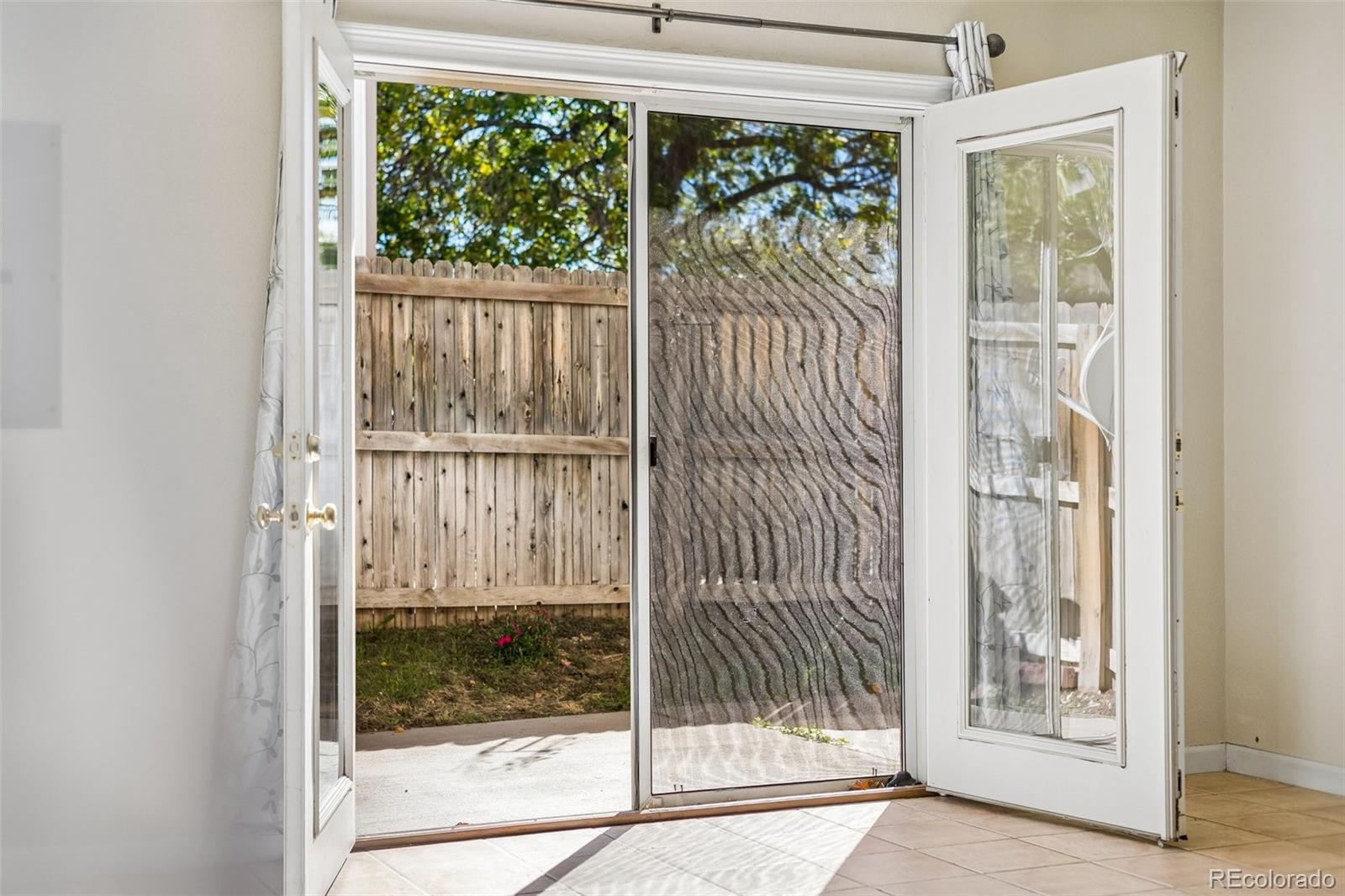 MLS Image #46 for 9666 e arkansas place,denver, Colorado