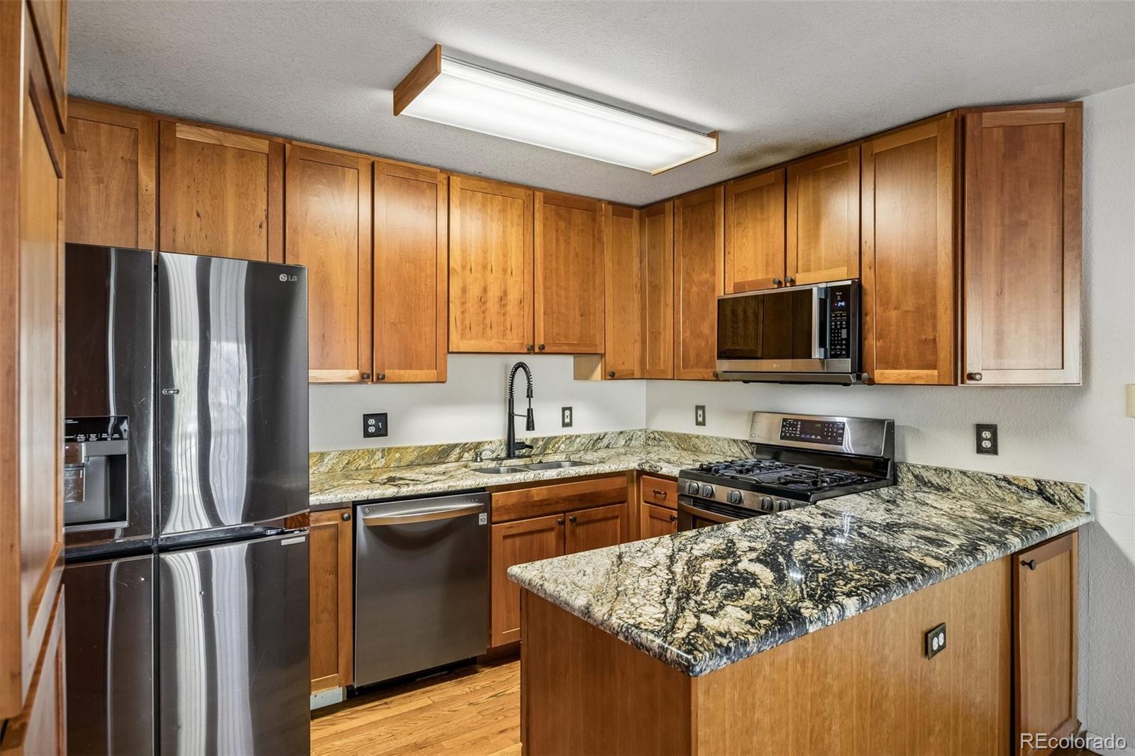 MLS Image #5 for 9666 e arkansas place,denver, Colorado