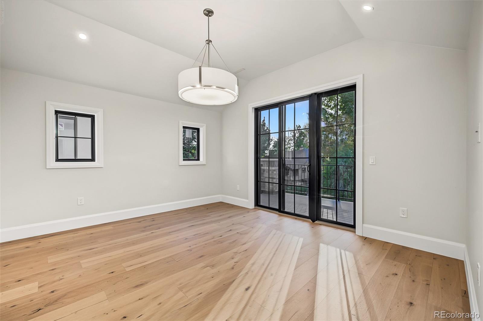 MLS Image #32 for 1300 s corona street,denver, Colorado