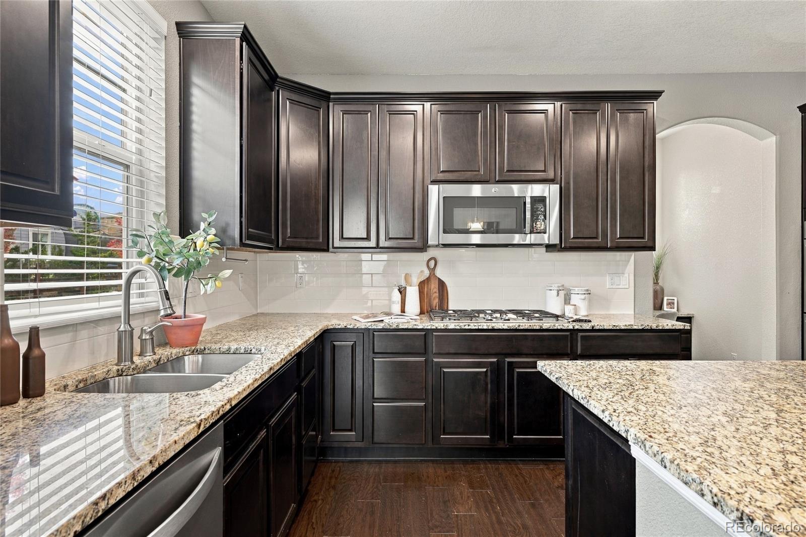 MLS Image #11 for 18475 w 83rd drive,arvada, Colorado